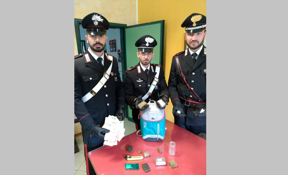 Operazione antidroga a Piazza Affari, arrestato 24enne marocchino