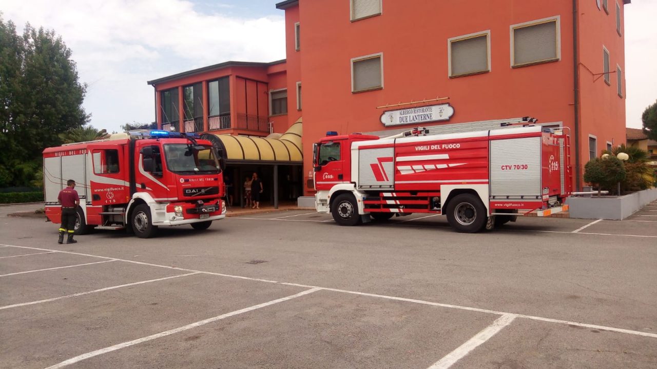 Incendio in un ristorante a Calcio, nessun danno grave