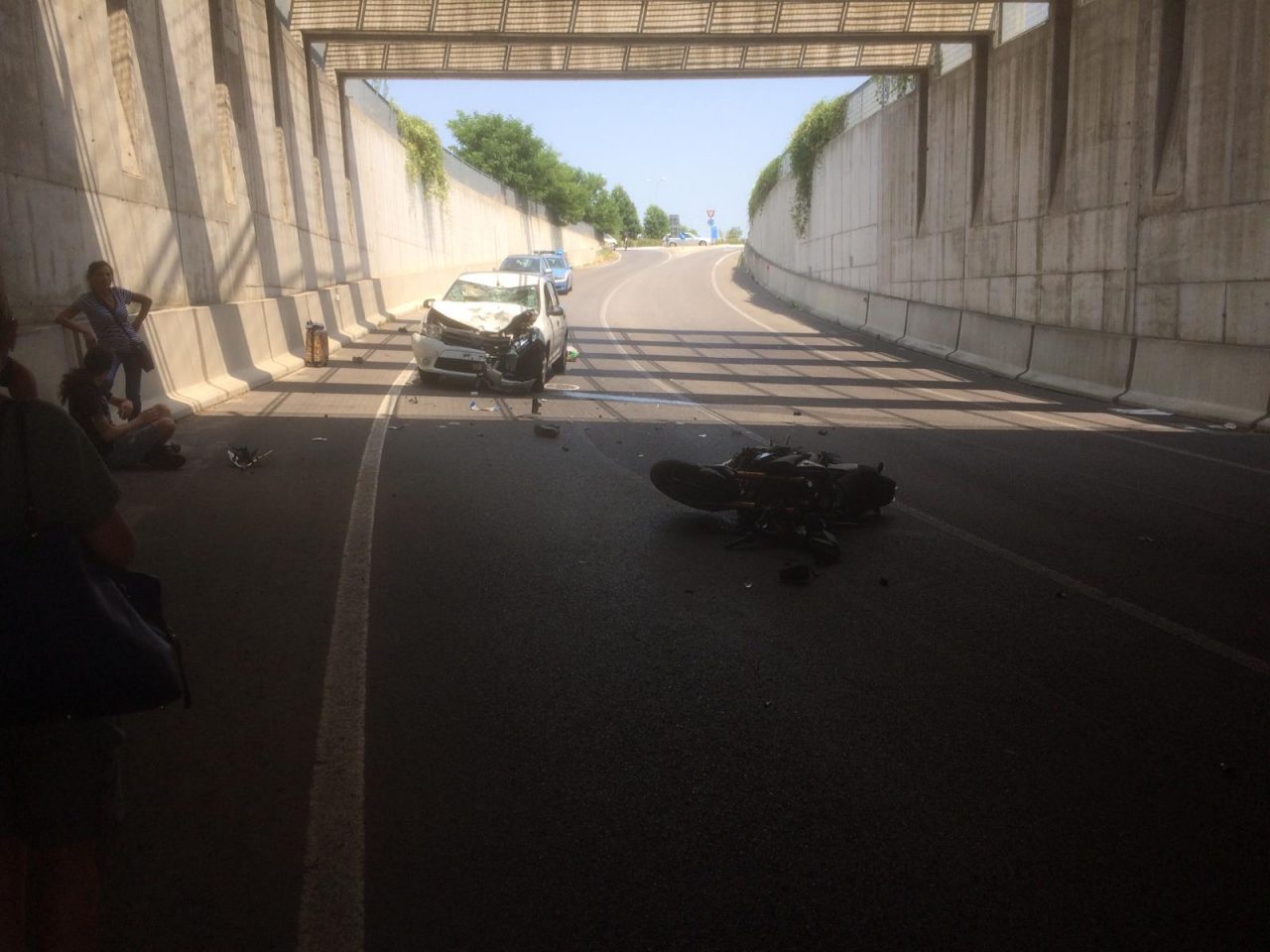 Incidente a Treviglio, grave un motociclista trasportato in elisoccorso FOTO