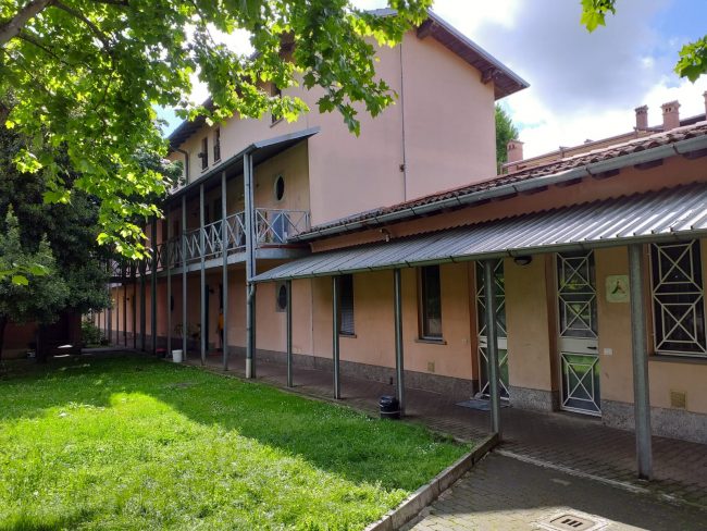 Una inquilina “da incubo” nelle case popolari: il sindaco valuta lo sfratto