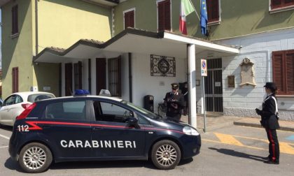 Si spaccia per il fratello dopo incidente: non ha la patente