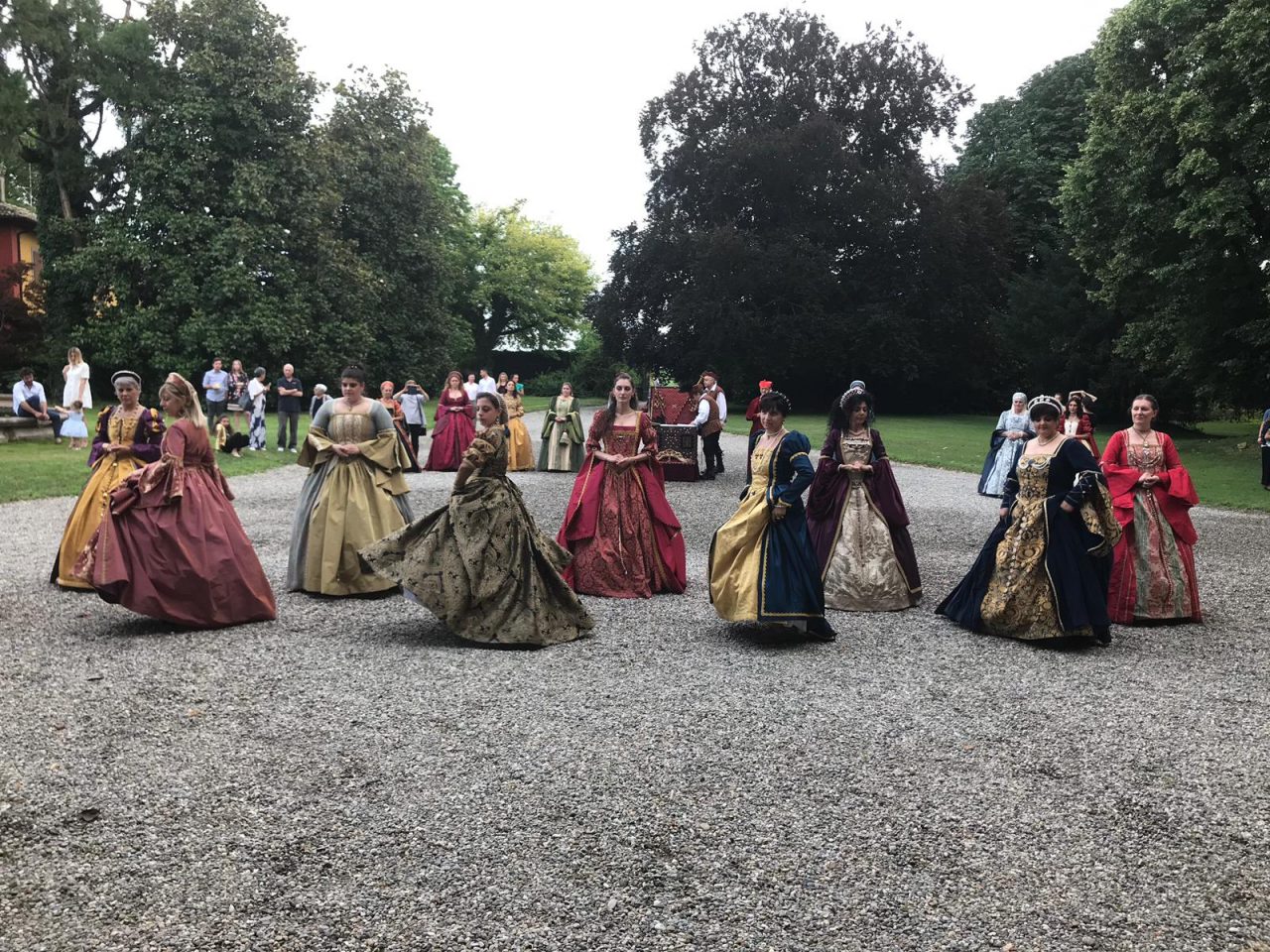 Gradella, a Villa Maggi una “Notte Romantica”