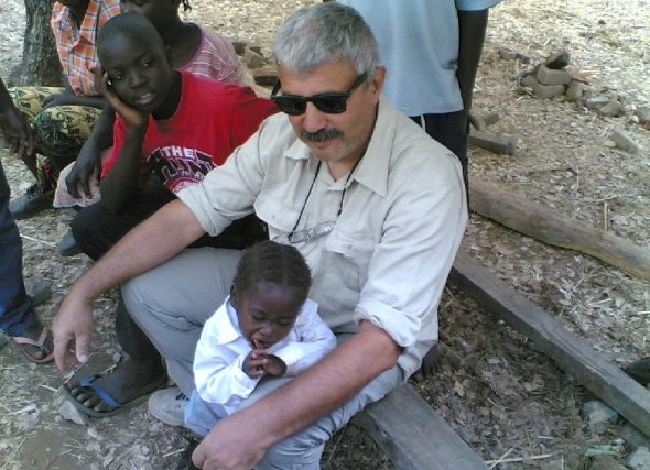 Raimondi in Zambia per fare volontariato col missionario
