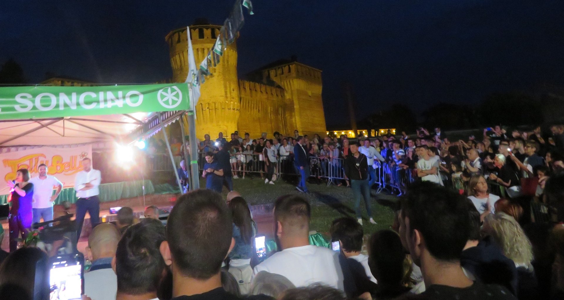4mila persone a Soncino per Salvini per la festa della Lega (1)