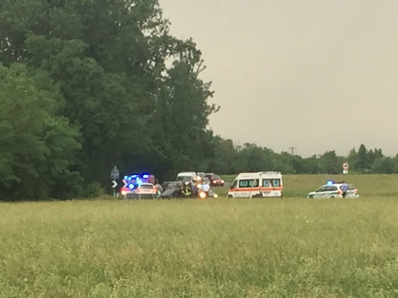 Finisce nel fosso con l’auto, ferito un 60enne