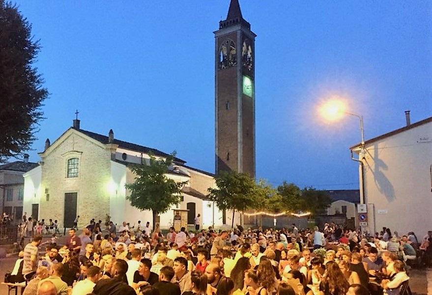 Motori accesi per la Festa in piazza