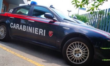 Ubriaco picchia la moglie e la cognata, arrestato dai carabinieri