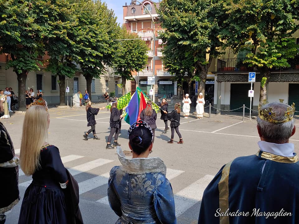 scacchi viventi e sfilata (7)