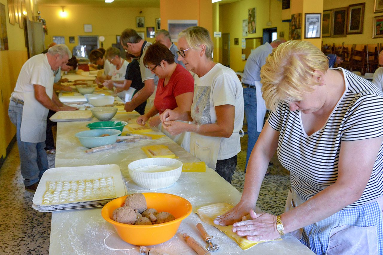 Più di 72mila ravioli, è record di produzone per la sagra di Covo
