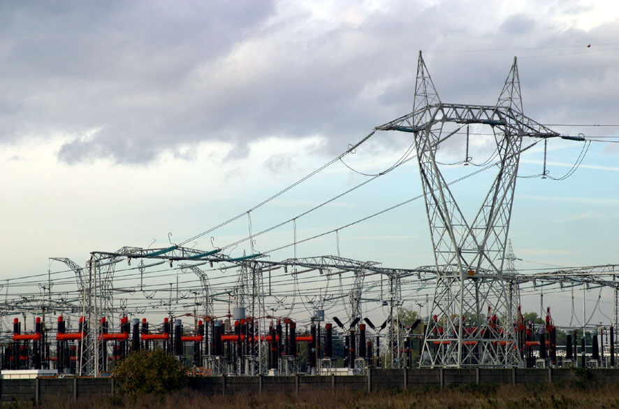 L’elettrodotto della Bassa passa a 380 kilovolt