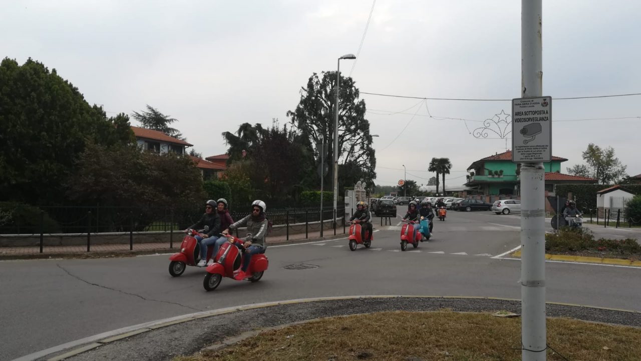 Party in vespa