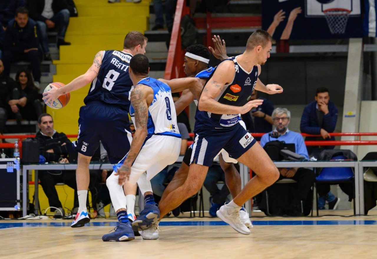 Basket, Bcc Treviglio espugna Napoli: grande  partita-riscatto