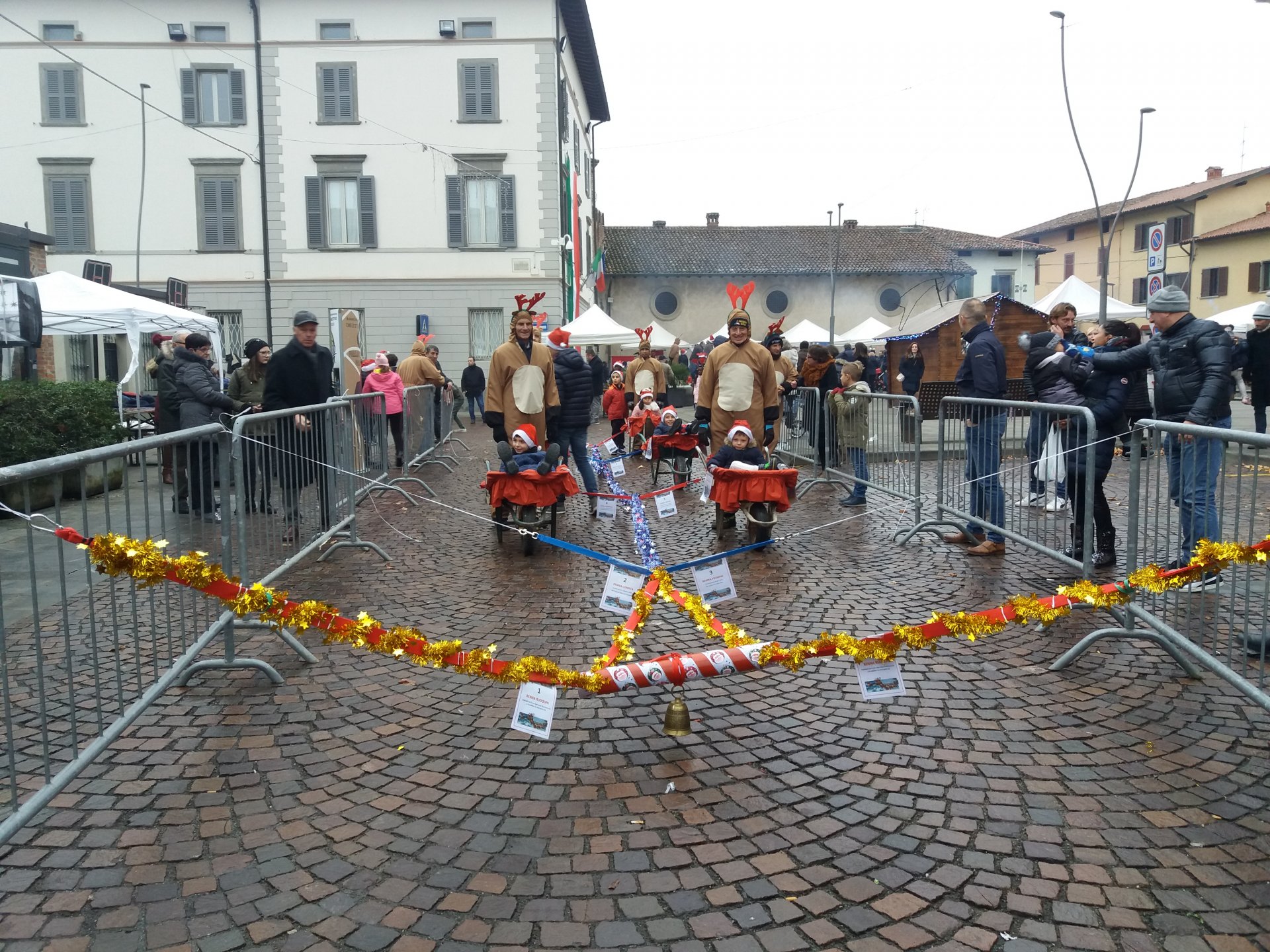 natale in piazza mornico