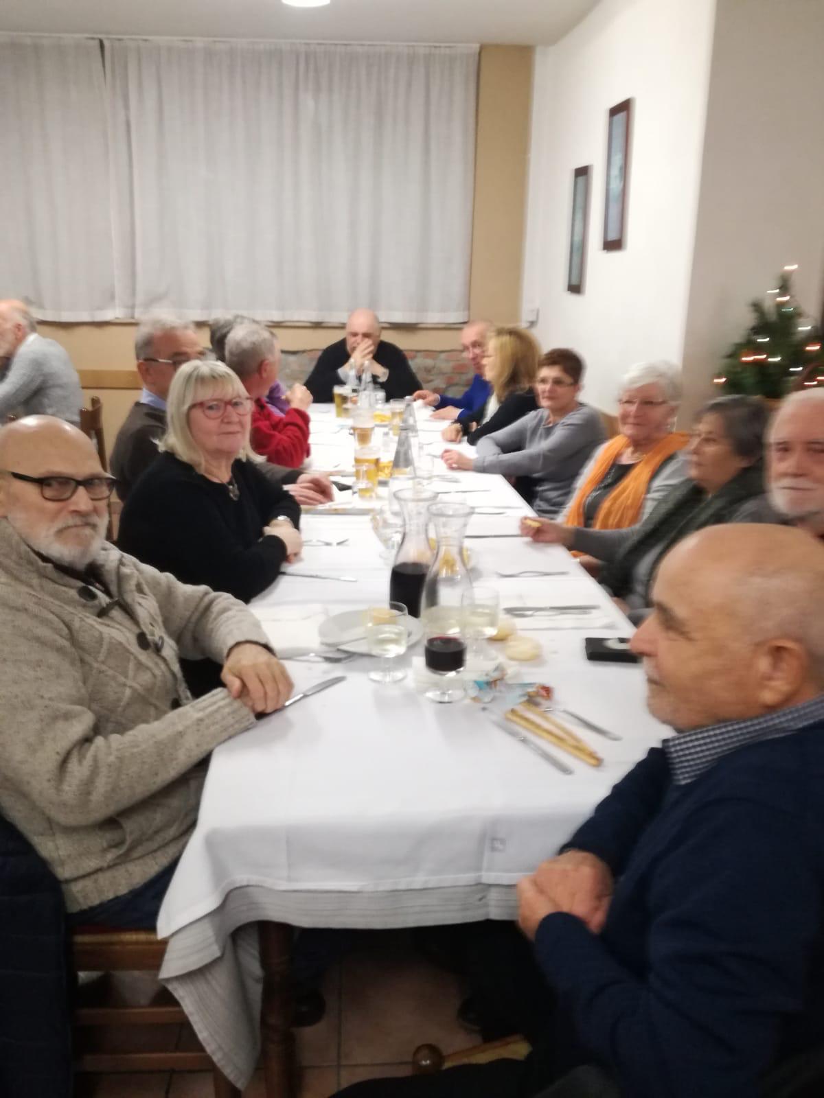 cena coi volontari del caimi