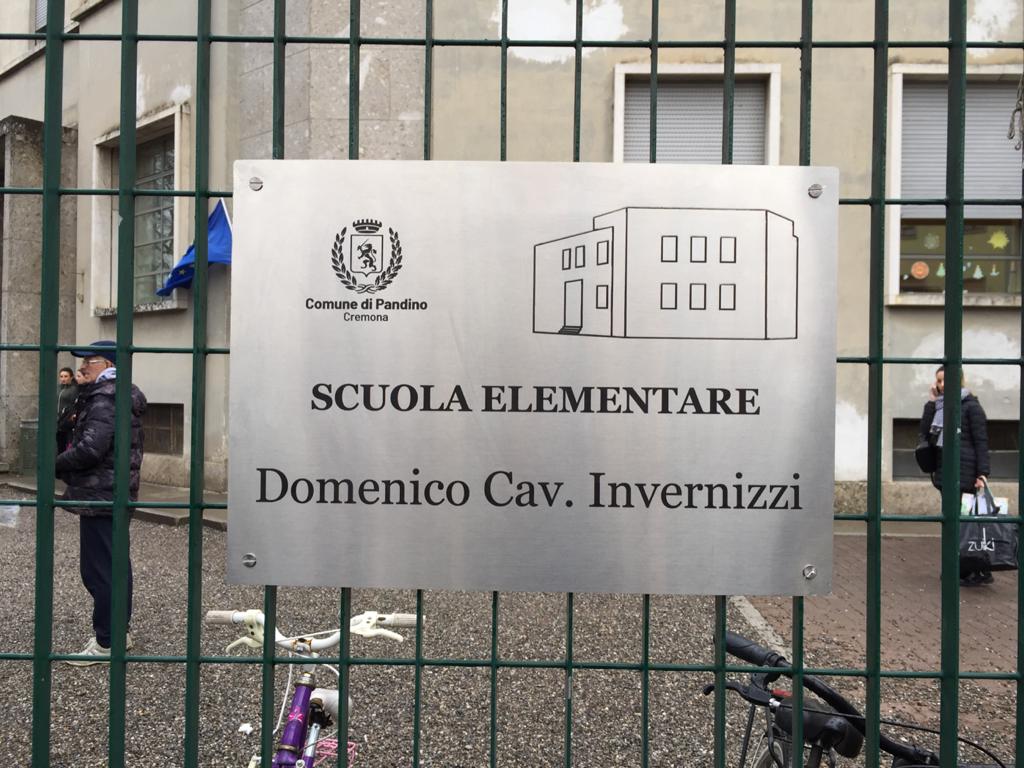 cerimonia targa Domenico Invernizzi