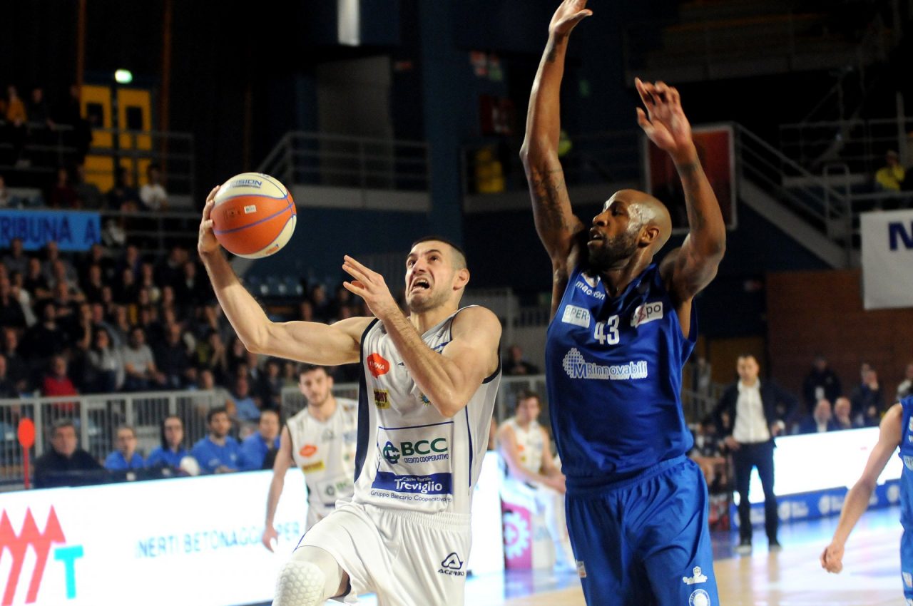 Bcc vincente al PalaFacchetti, gli scatti del match FOTO