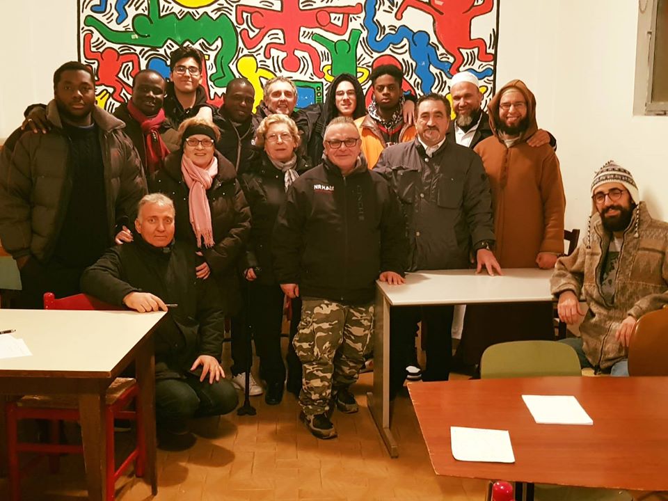 Carabinieri e senegalesi uniti per i bambini di Zingonia