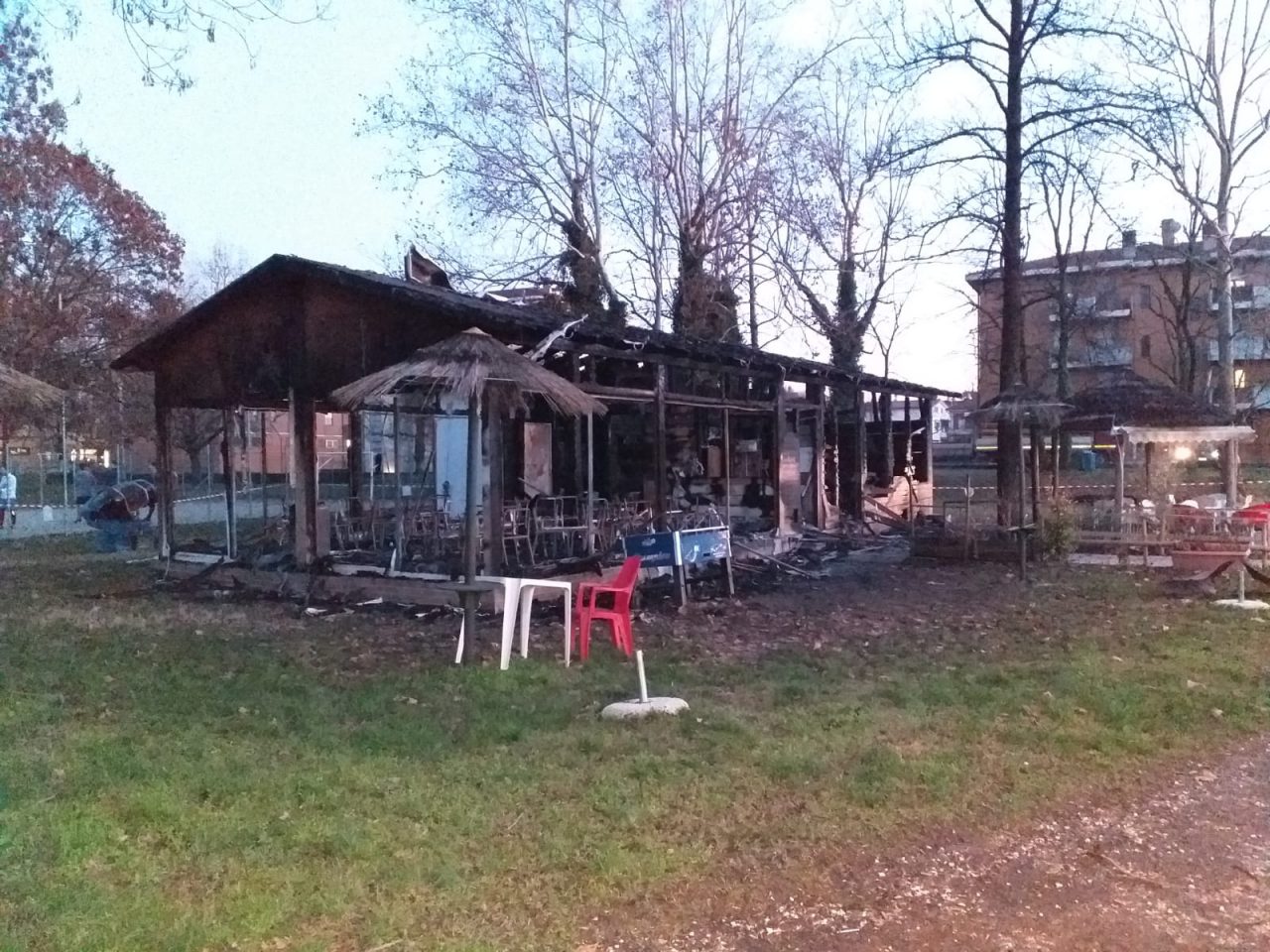 Treviglio, clamorosa svolta nelle indagini sull’incendio alla pizzeria