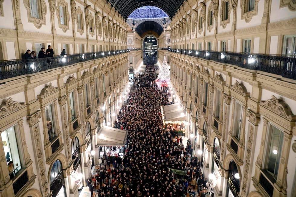 Manifestazione per Liliana Segre Milano