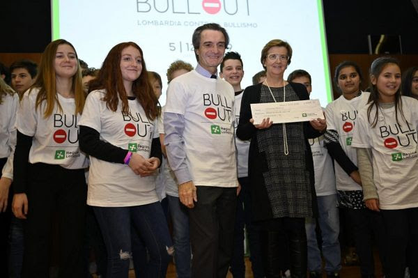 Bullout, premiato l’istituto trevigliese Grossi per un progetto contro il bullismo