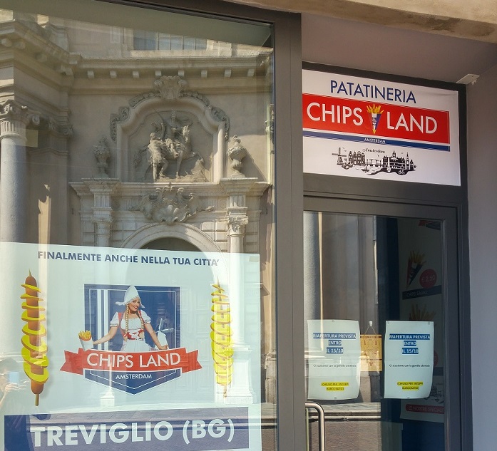 “Patatineria” davanti alla Basilica, il Comune rinuncia al contenzioso