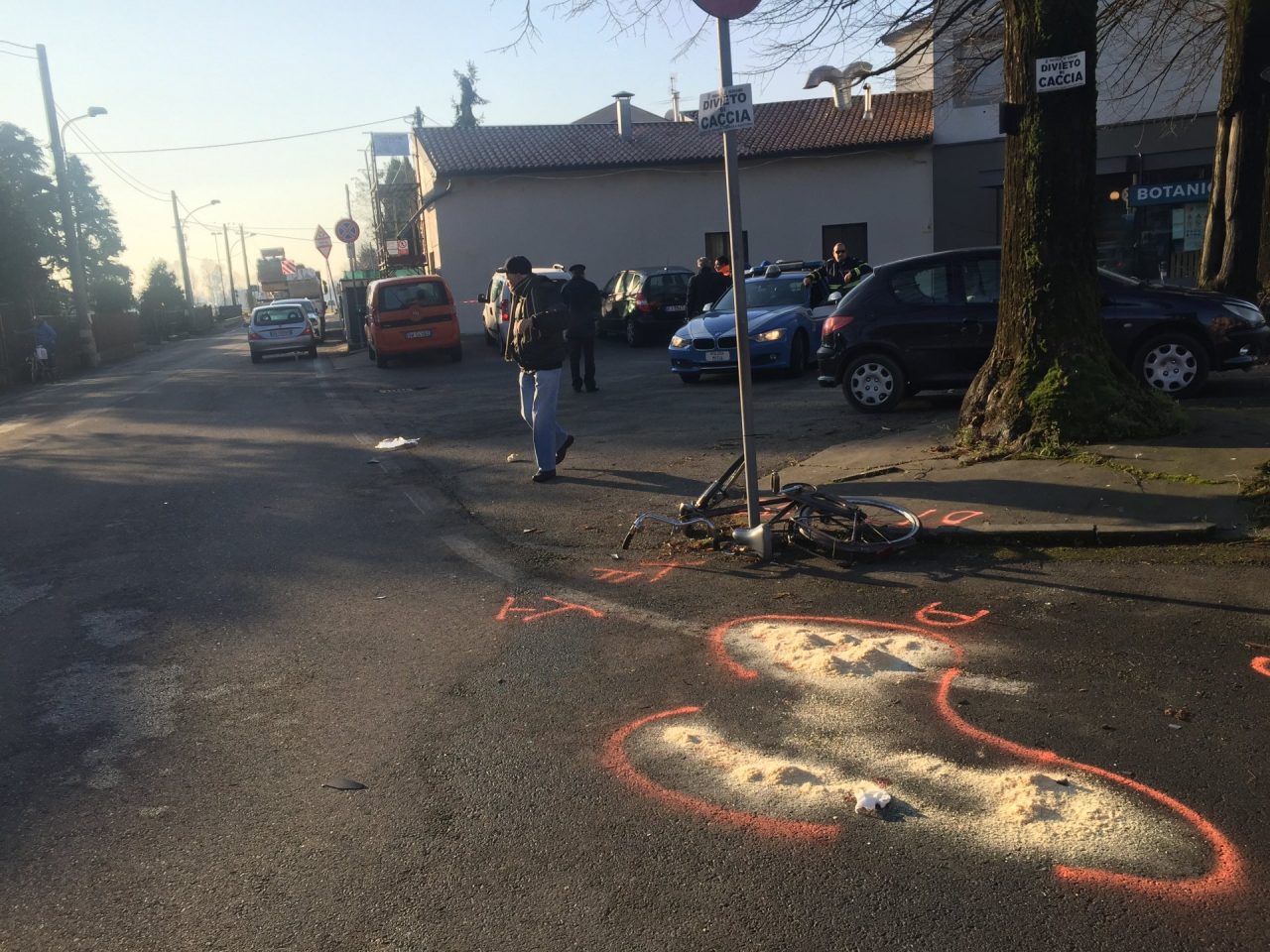 Anziana in bici investita ad Arcene, è grave