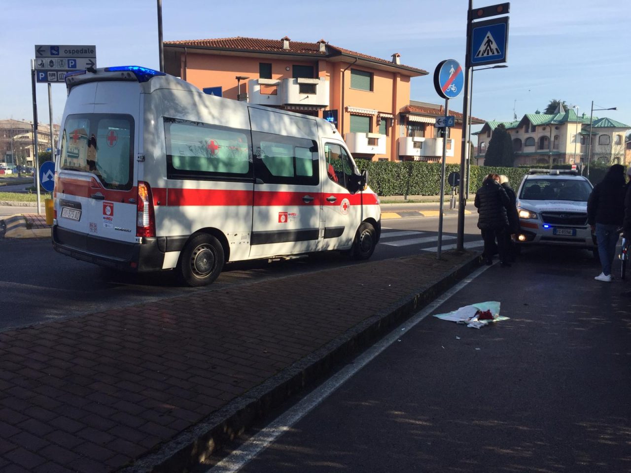 Treviglio: cade per terra, ferito 84enne
