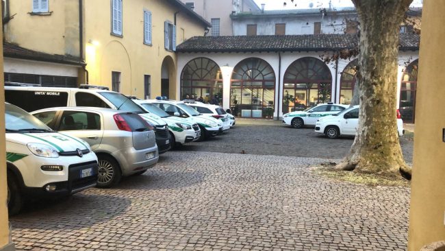 Tragedia a Palazzolo: agente si uccide dopo gli attacchi sui social
