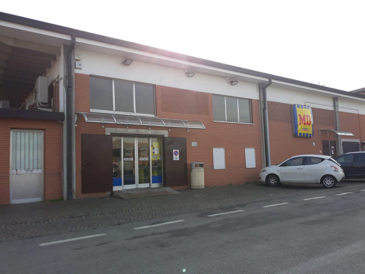 Rapina a mano armata al supermercato Md