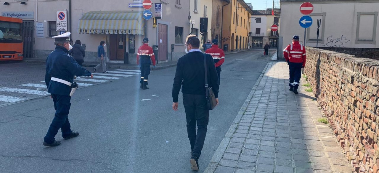 A Pandino servizio di ronda anticontagio Covid-19 coi carabinieri in congedo
