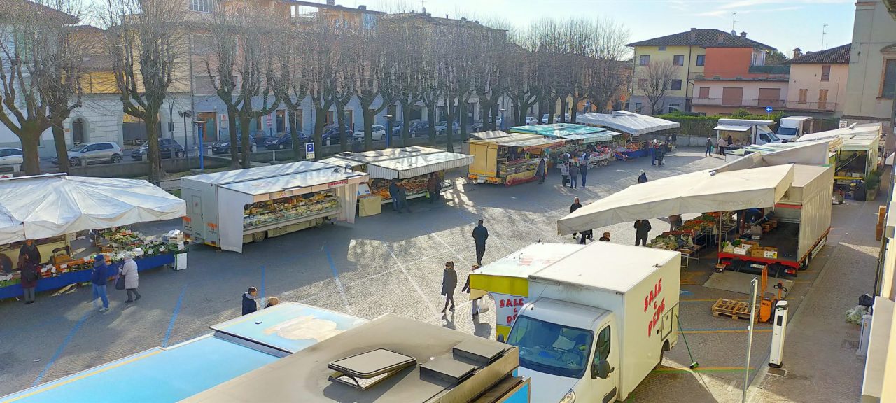 Emergenza Coronavirus e il mercato si divide in due