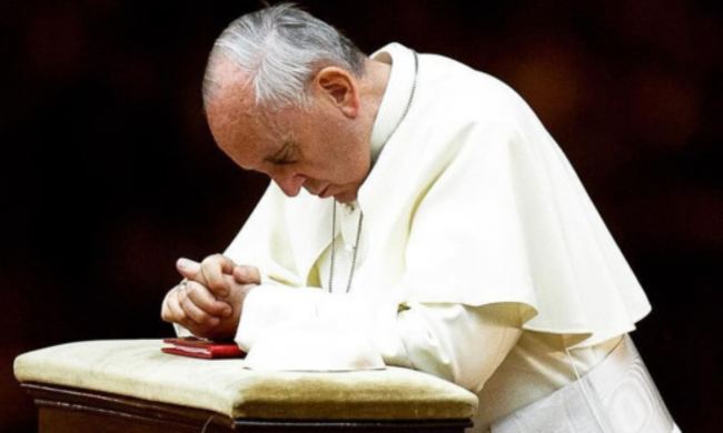 Il Papa chiama il vescovo di Bergamo: “Prego per voi”