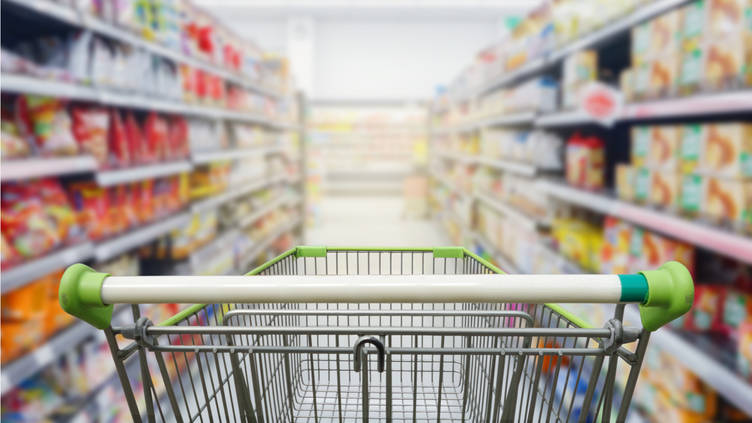 Carrefour cede cento supermercati. I sindacati: “Rischio 1.800 esuberi”