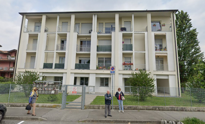 Trovato morto in casa, via alla sanificazione dell’intero palazzo