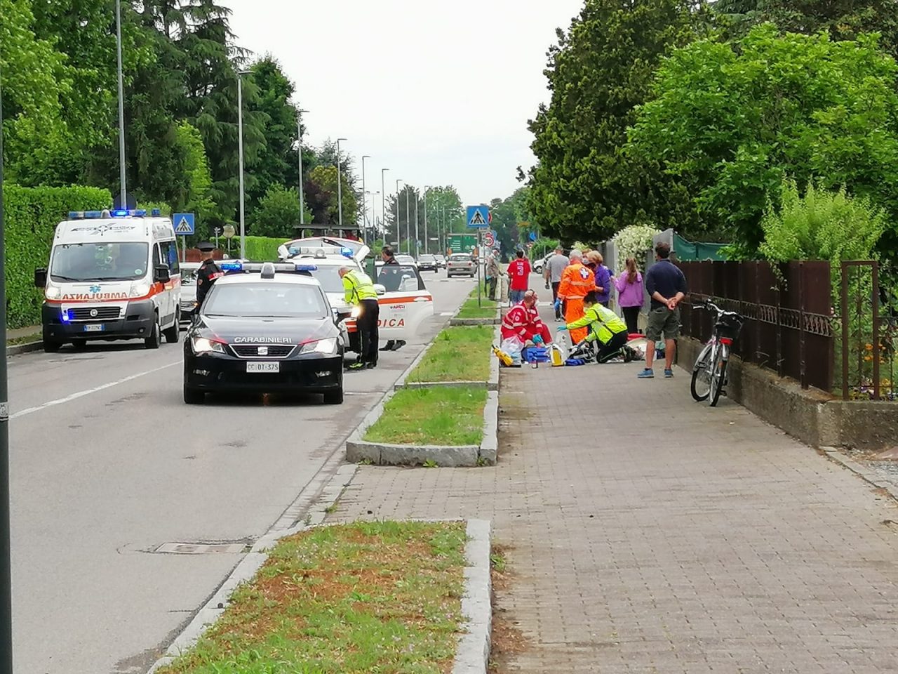 Si sente male e muore per la strada