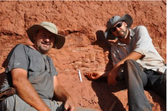 “Io, nel deserto, a caccia dello Spinosauro”: ecco l’Indiana Jones di Fara