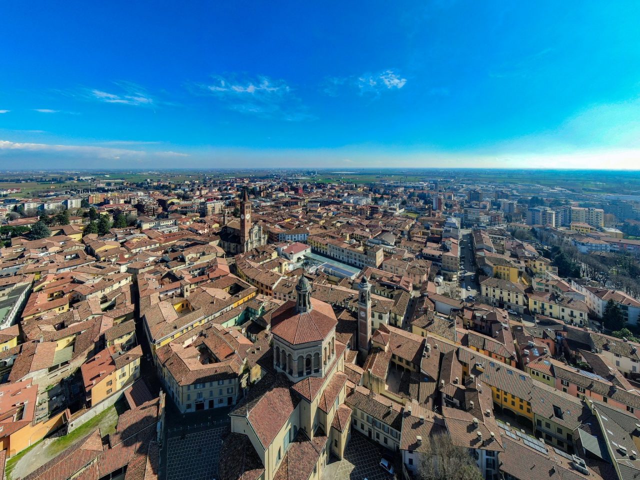 Centro di raccolta a Treviglio, da lunedì riaprono senza prenotazione. LE REGOLE