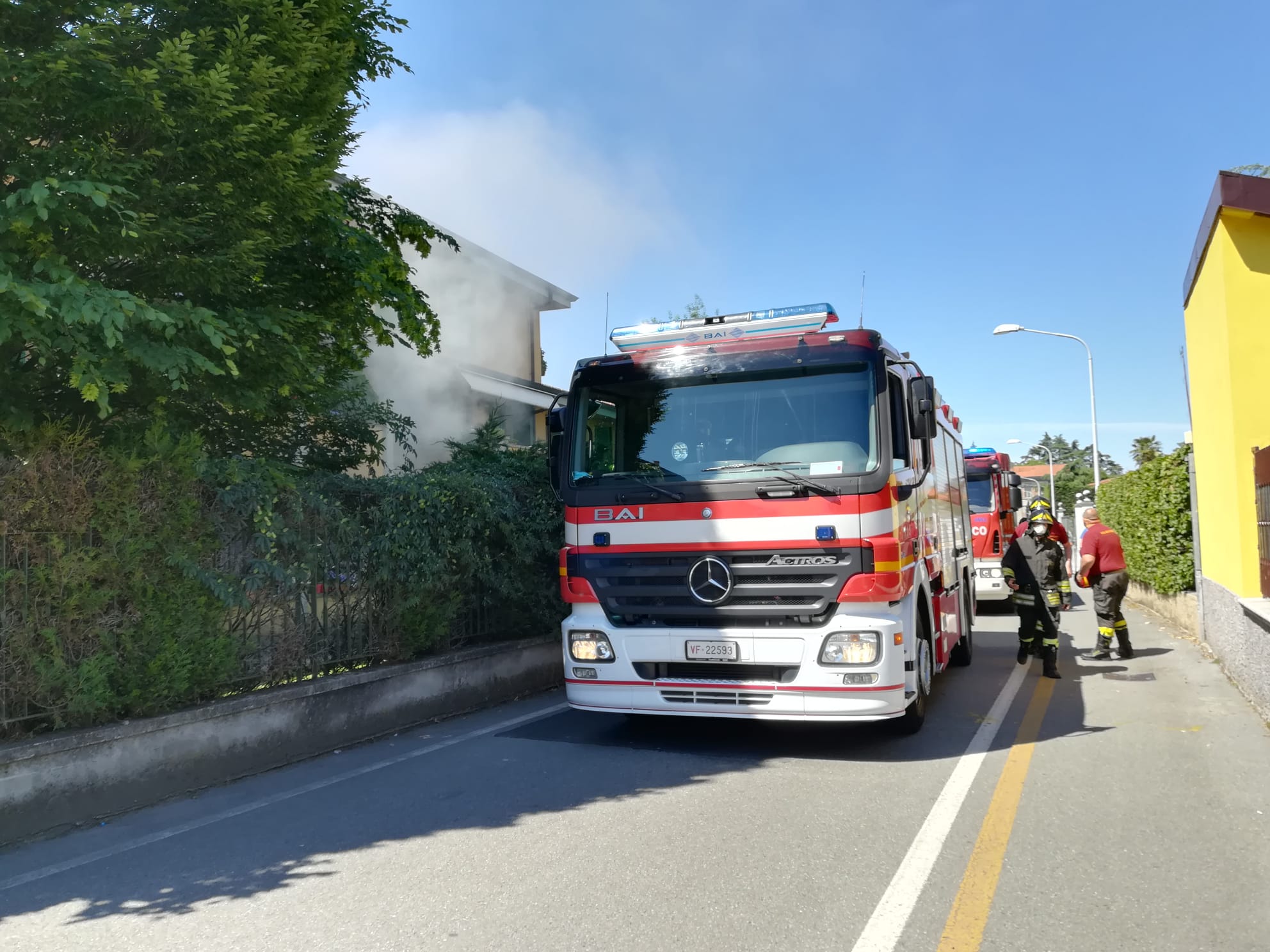 Fara Gera d'Adda incendio via Trieste