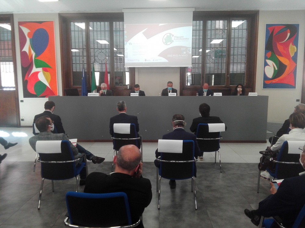 #RipartiLombardia, a Bergamo l’incontro con le categorie produttive bergamasche VIDEO