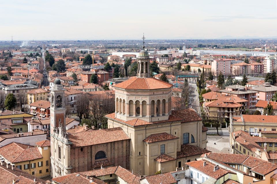 Presentata in Santuario la raccolta poetica di don Giuseppe Villa