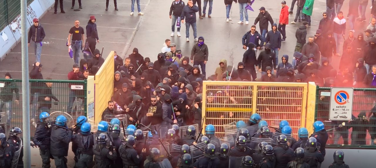 Dai “viola” all’Atalanta, fino ai brianzoli in “trasferta”: la Questura emette 23 nuovi Daspo