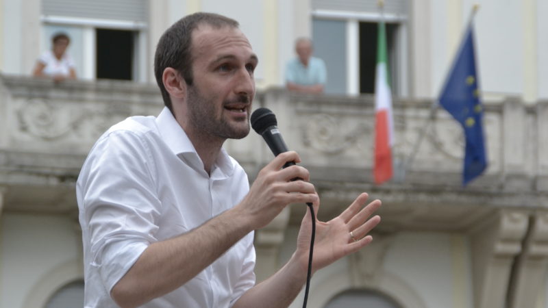 Scandella (Pd) duro contro AriaLombardia: “Piano vaccinale nel caos”