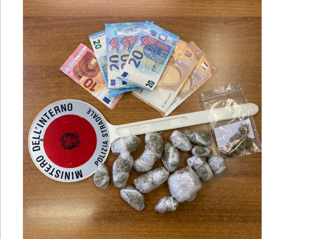 Sequestrati 46 grammi di sostanza stupefacente dalla Stradale di Chiari