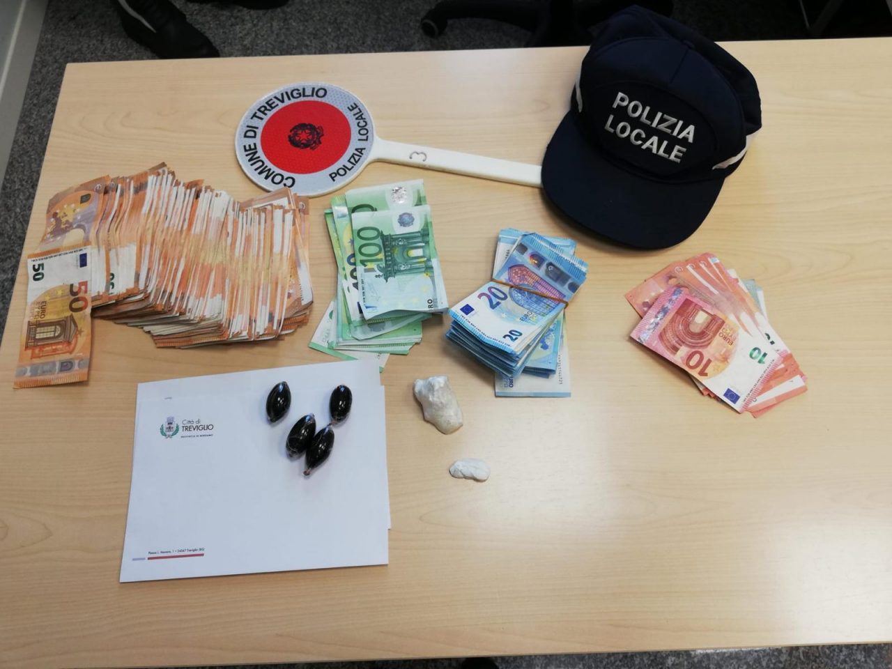 Colpo grosso di Trevi: arrestato lo spacciatore del parco