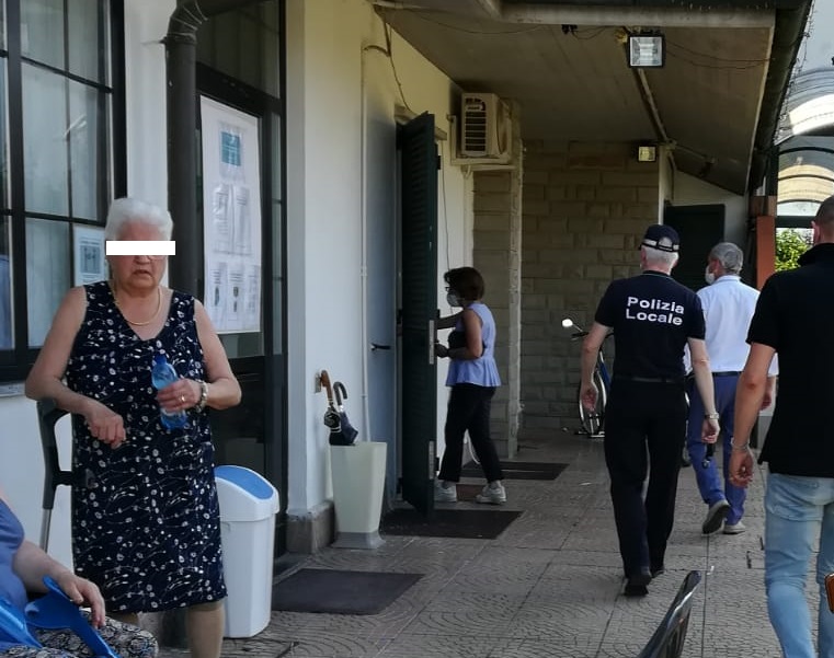 Rsa e Covid, a Villa Orchidea arrivano i Nas  FOTO