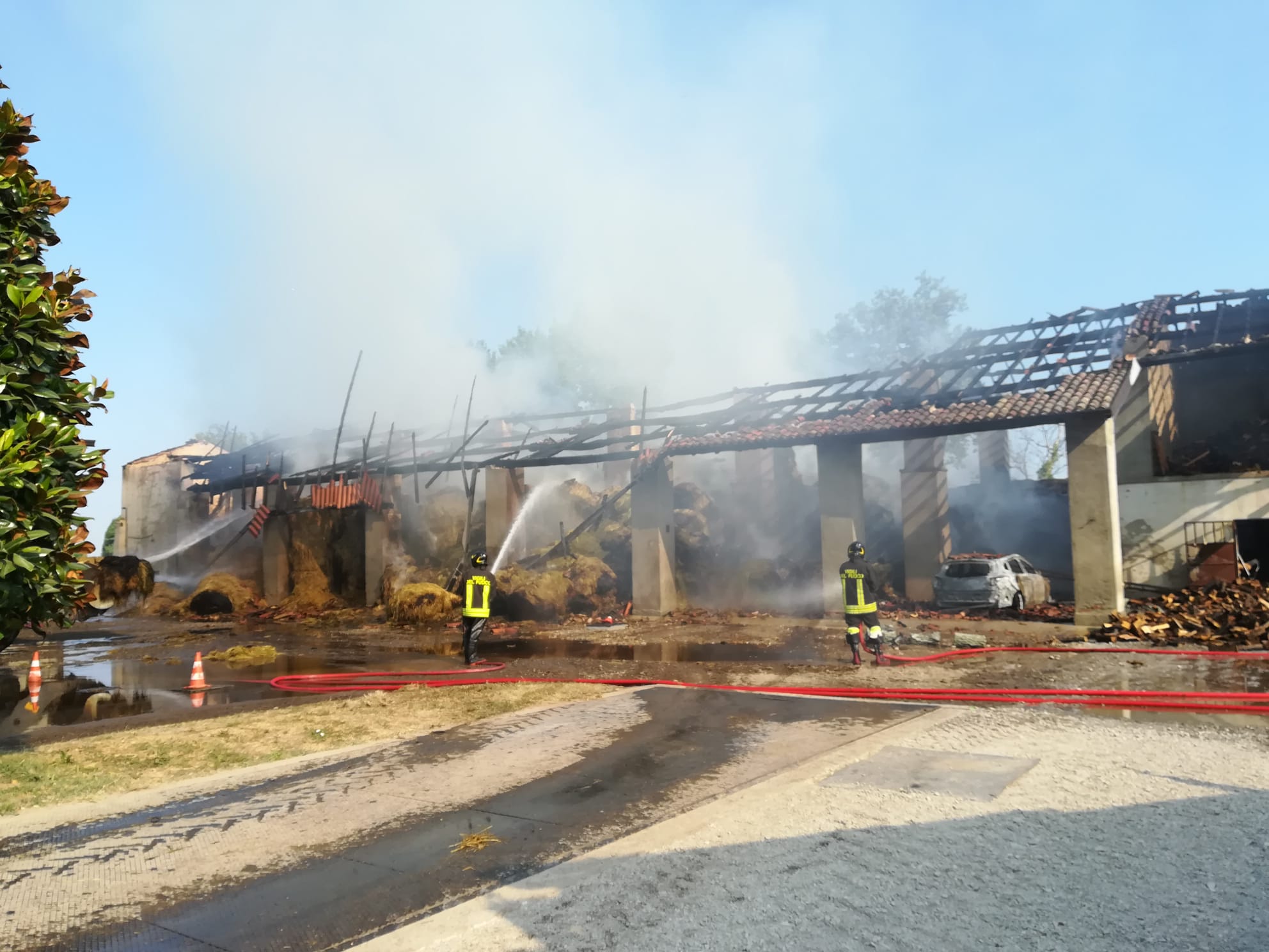 Nosadello Pandino incendio Cascina Besarda