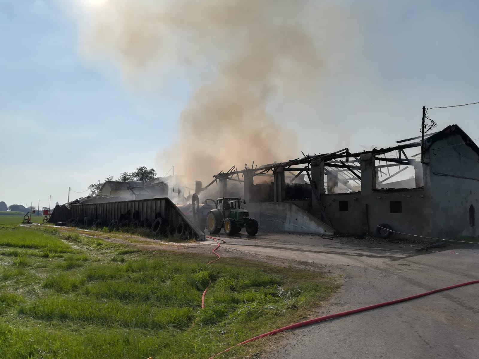 Nosadello Pandino incendio Cascina Besarda