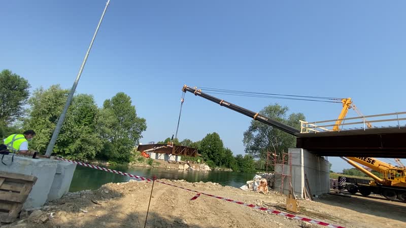Finalmente c’è il ponte che collega le sponde dell’Oglio VIDEO E GALLERY