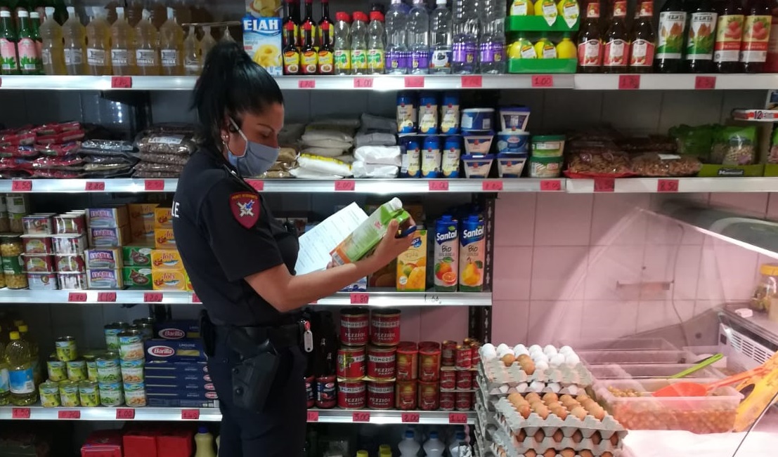 Maxi sanzione al market di alimentari