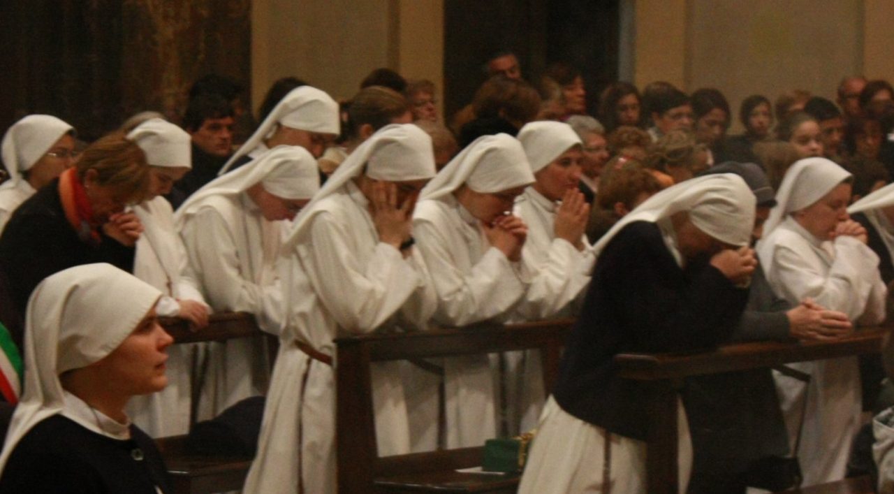 Le suore “fuggono” da Brignano:  addio (in fretta e furia) da Sant’Agnese
